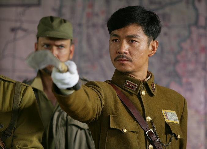 《团长》播出13年，演员现状差距大，有人“翻车”，有人整容退圈