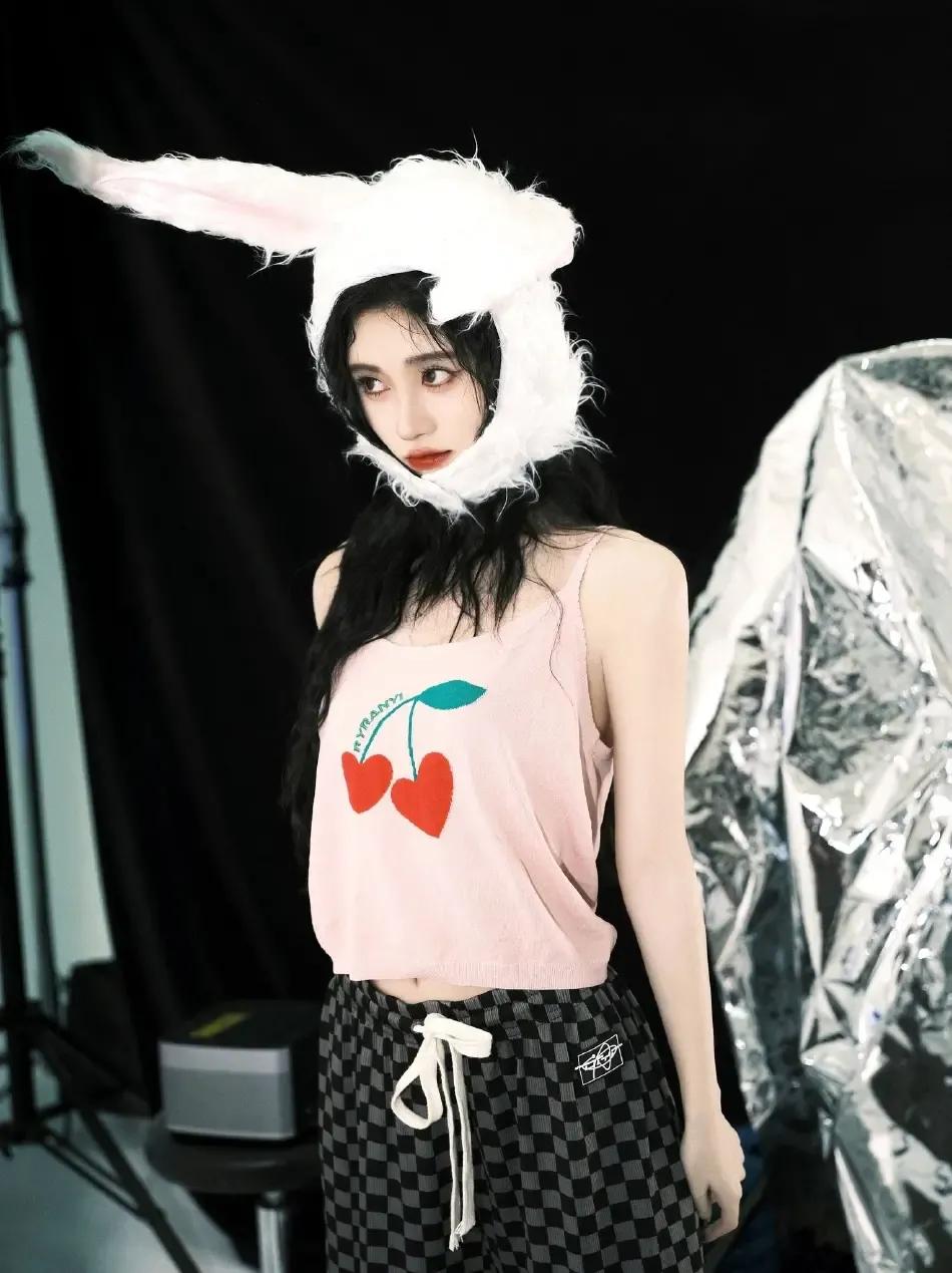 精美图集｜鞠婧祎造型大赏