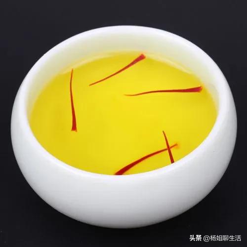 太尴尬了，原以为藏红花不贵，财大气粗要一公斤，谁料要70000块