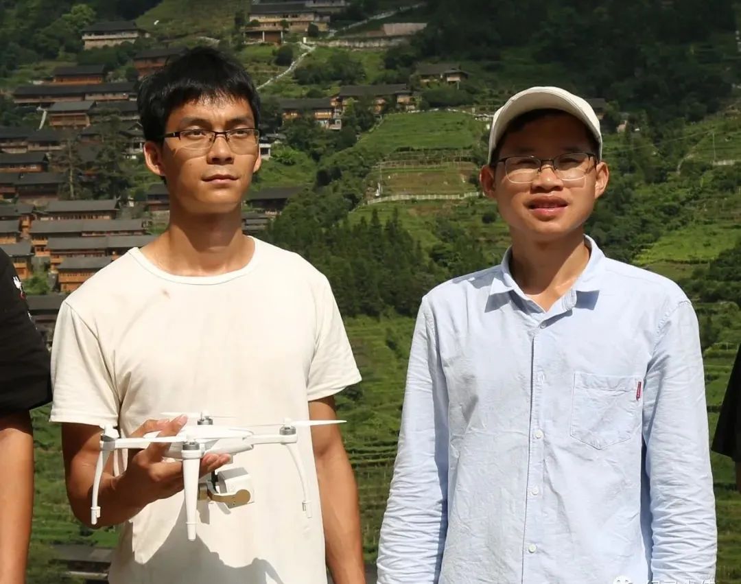 “高考钉子户”唐尚珺：复读12年只为上清华，33岁的他还要再战