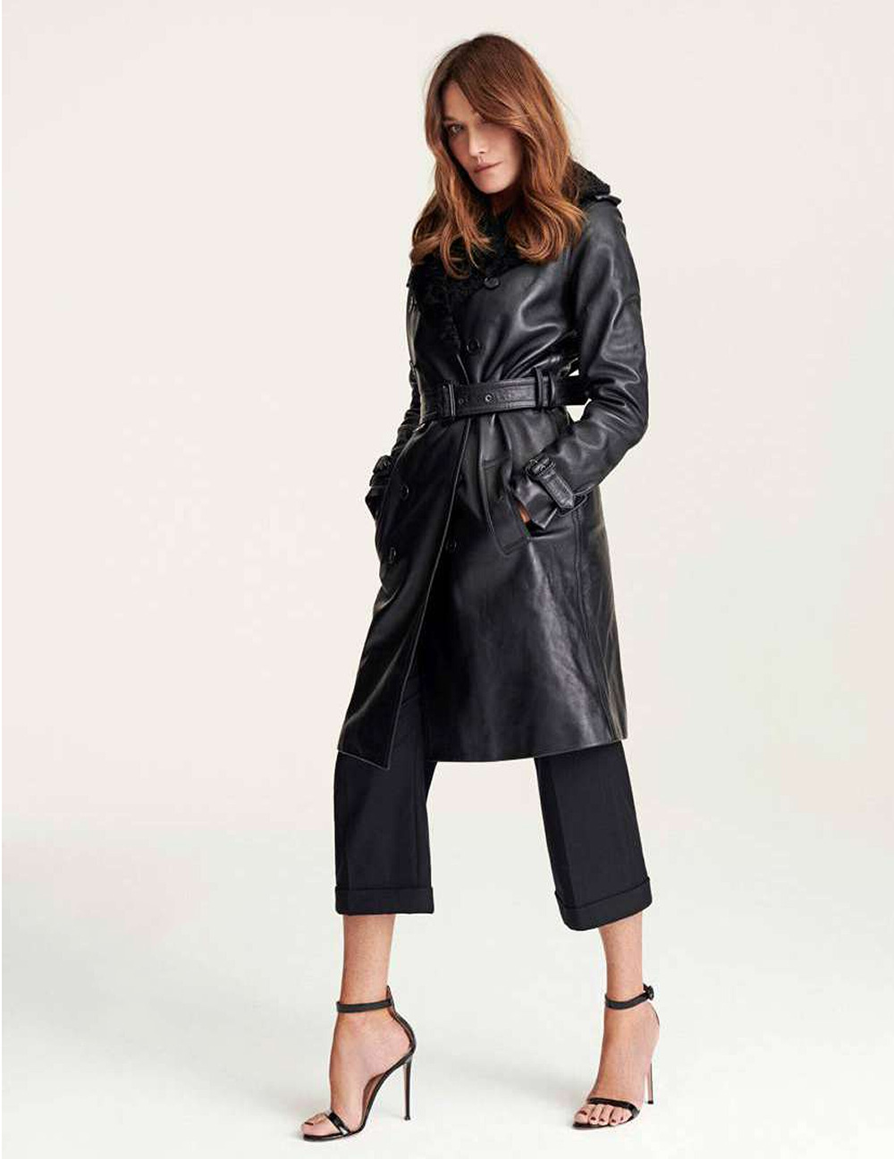 法国前第一夫人，超级名模和歌手卡拉·布鲁尼的时尚故事