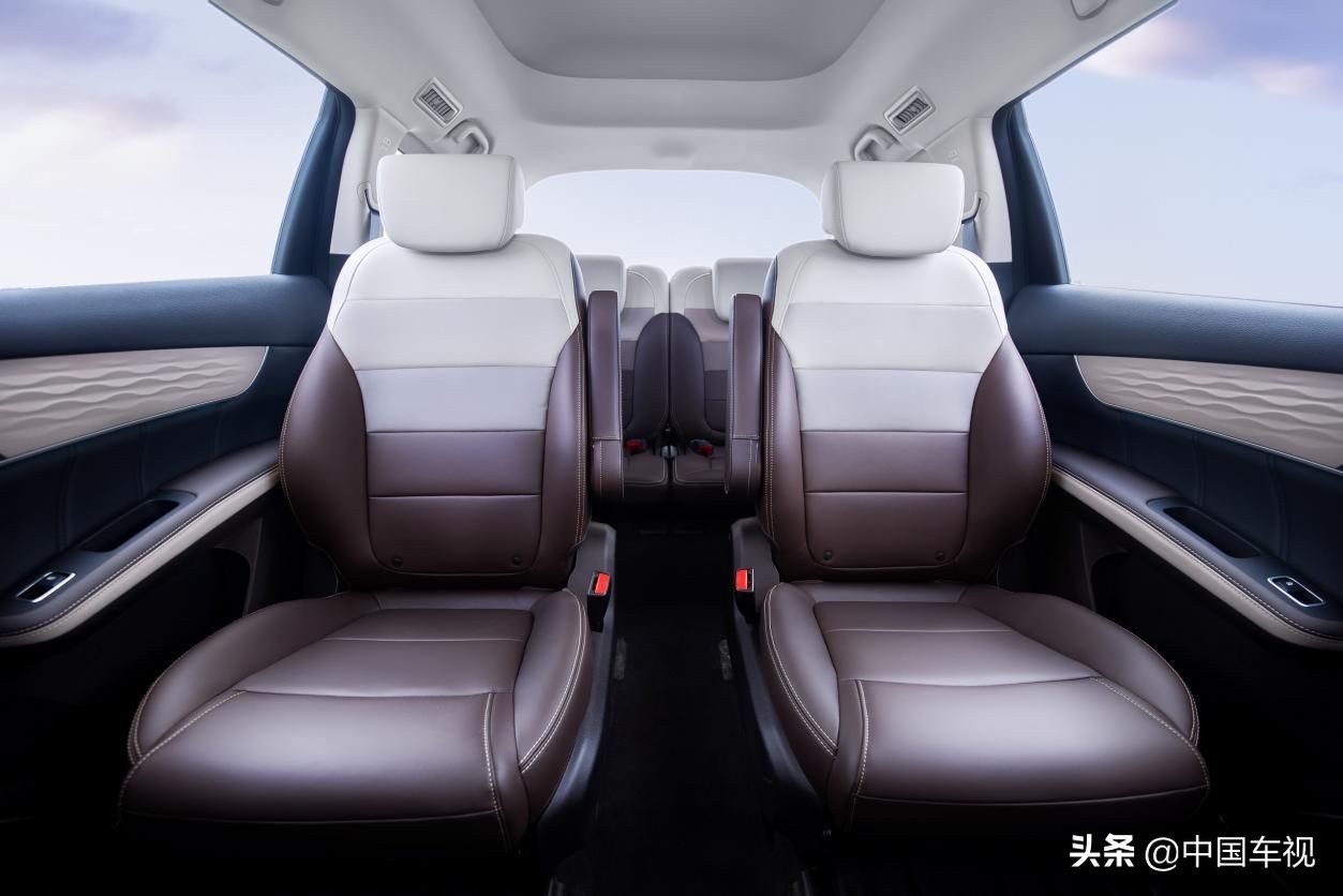 幸福一“部”到位！宋MAX DM-i上市售价14.58万元起