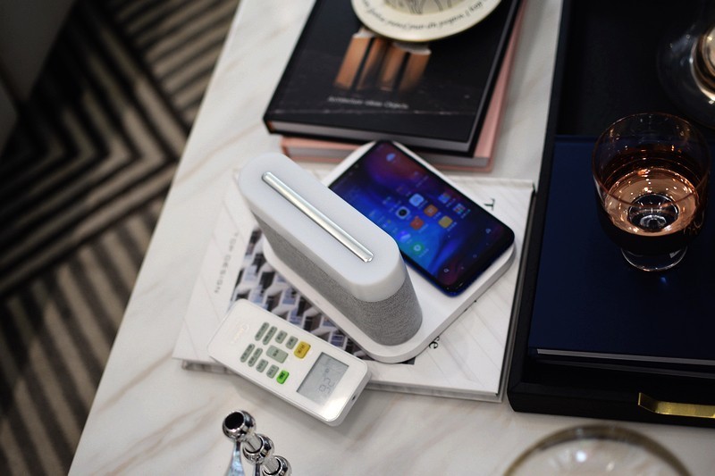 床头有它就够了 VFZ无线充.闹钟.小夜灯