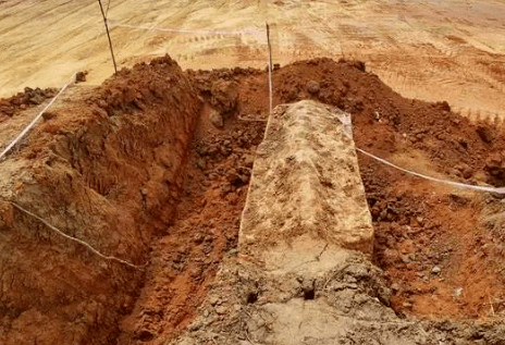 广西上思出土神秘巨型石棺，棺底刻有北斗七星，墓主身份成谜