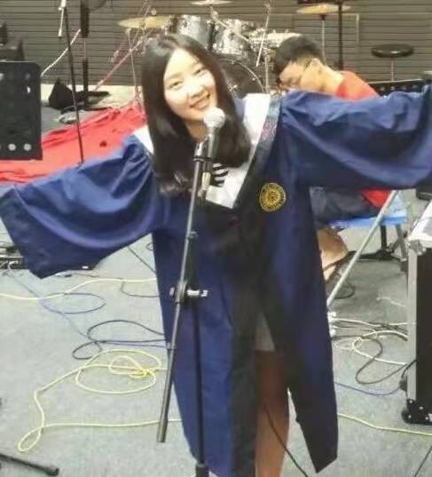 2017年，章莹颖异国求学惨遭不测，尸首下落不明，凶手却免于死刑