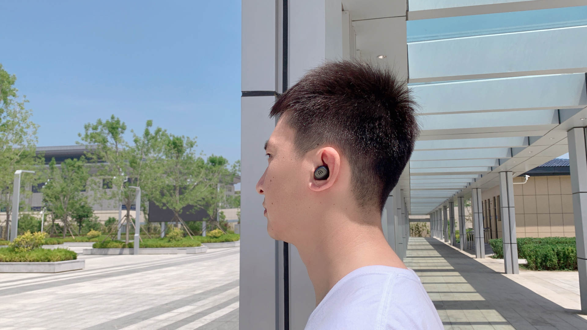 蓝牙耳机不配玩游戏？那是你没试过它！包你满意