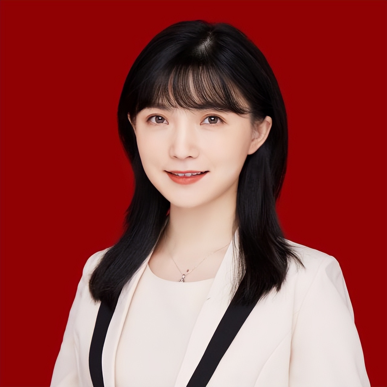 重庆大学“最美”女神老师，颜值赛过西施，30出头就当上硕导