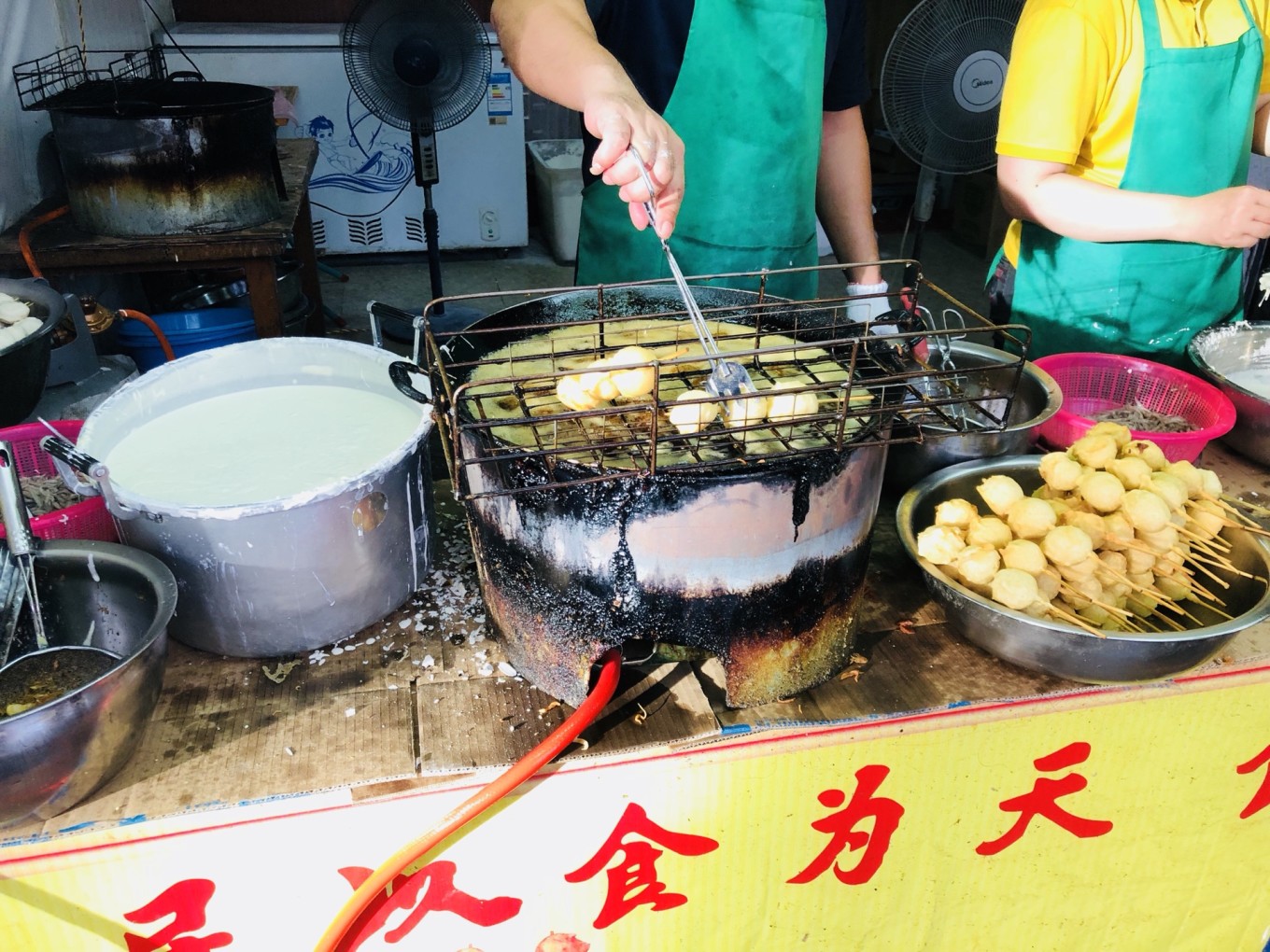 涠洲岛在哪个城市  涠洲岛旅游攻略