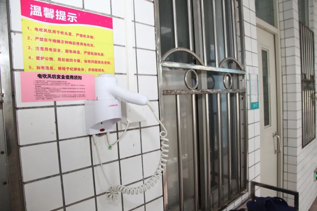 石门中学，梦想之门！来这里感受青春力量，实现人生梦想