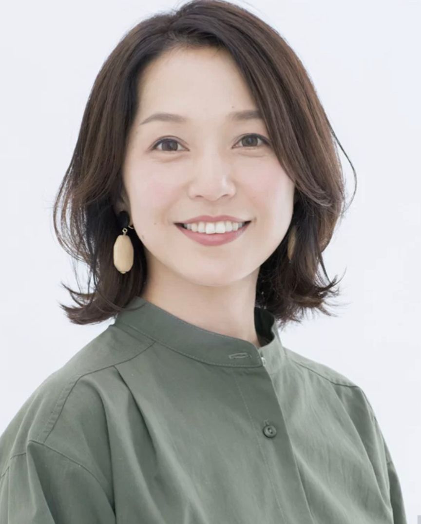 女人到中年適合“長發”還是“短發”？關鍵看這4點，剪錯會顯老