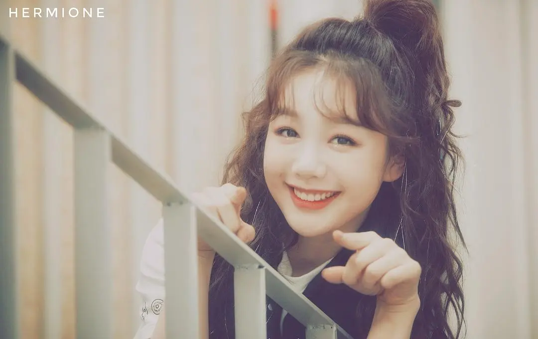 徐梦洁、虞书欣、赵露思谁是甜妹天花板？