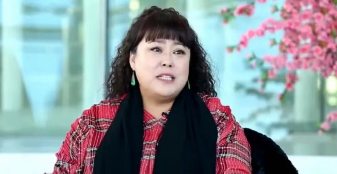 红极一时却突然“消失”的15位明星：林芳兵险毁容，利智为爱息影