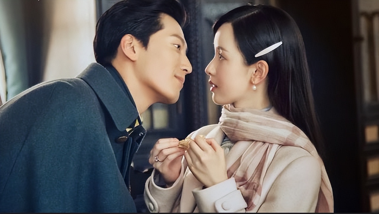 本是门当户对,郎才女貌的二人,恋爱却走向了互虐,你误会我就不解释,你