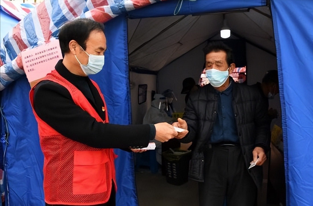 南京市高淳区淳溪街道下沉干部作表率，战“疫”一线显担当
