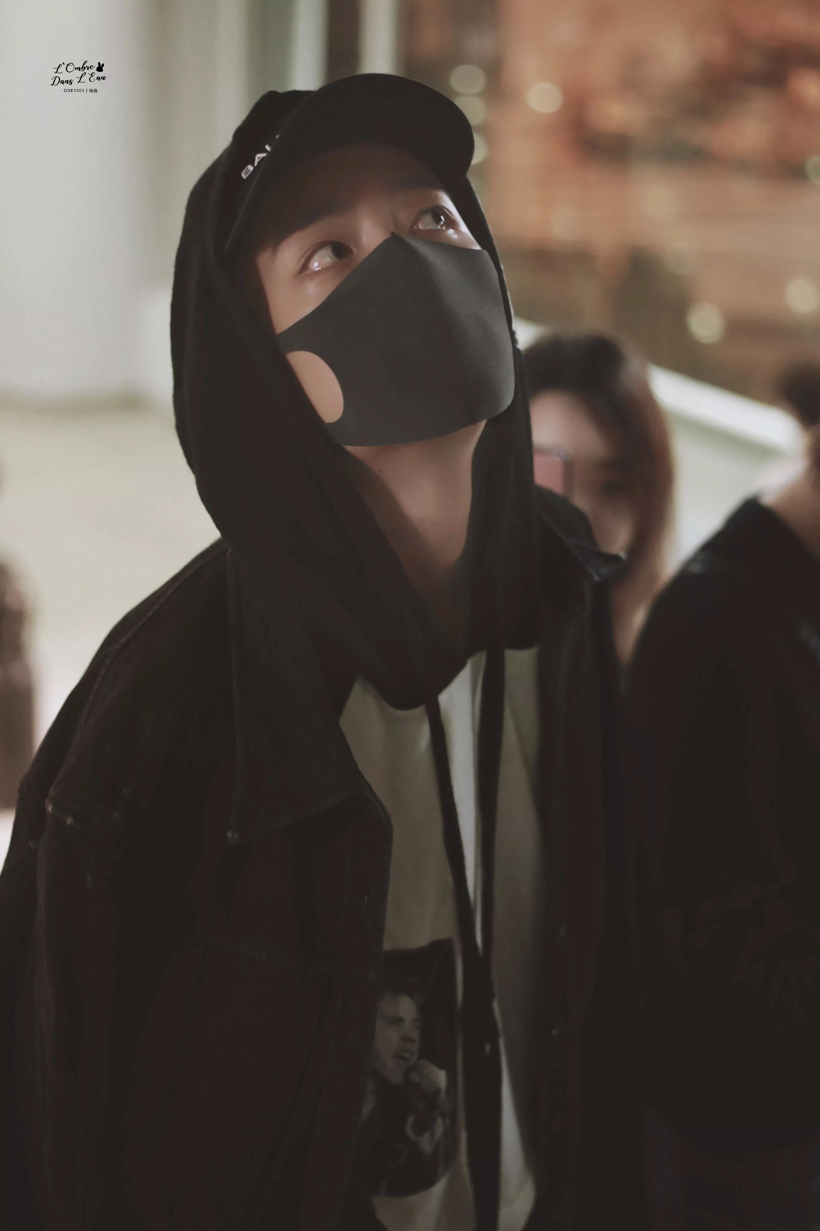 考古肖战:2018年9月—12月机场时间线汇总,今天请叫我收图狂魔