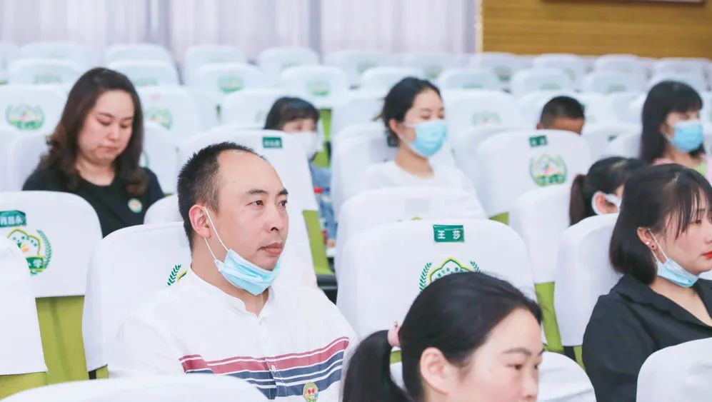 成都市双流区东升迎春小学成功举办2022年第二届家长委员会年会