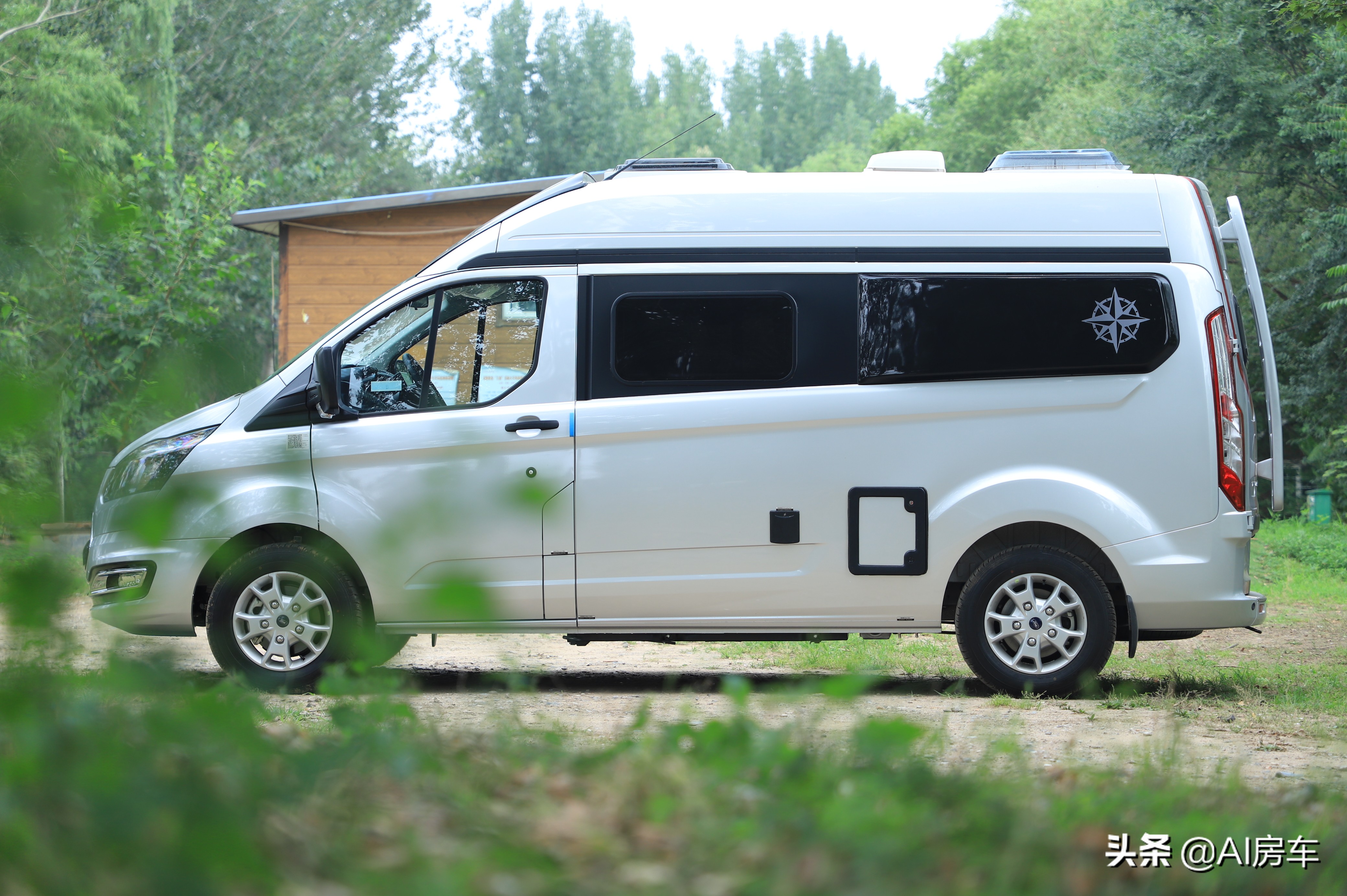 奇瑞商旅多用途车来啦!好开,省油,经济,还带保姆型吃住功能