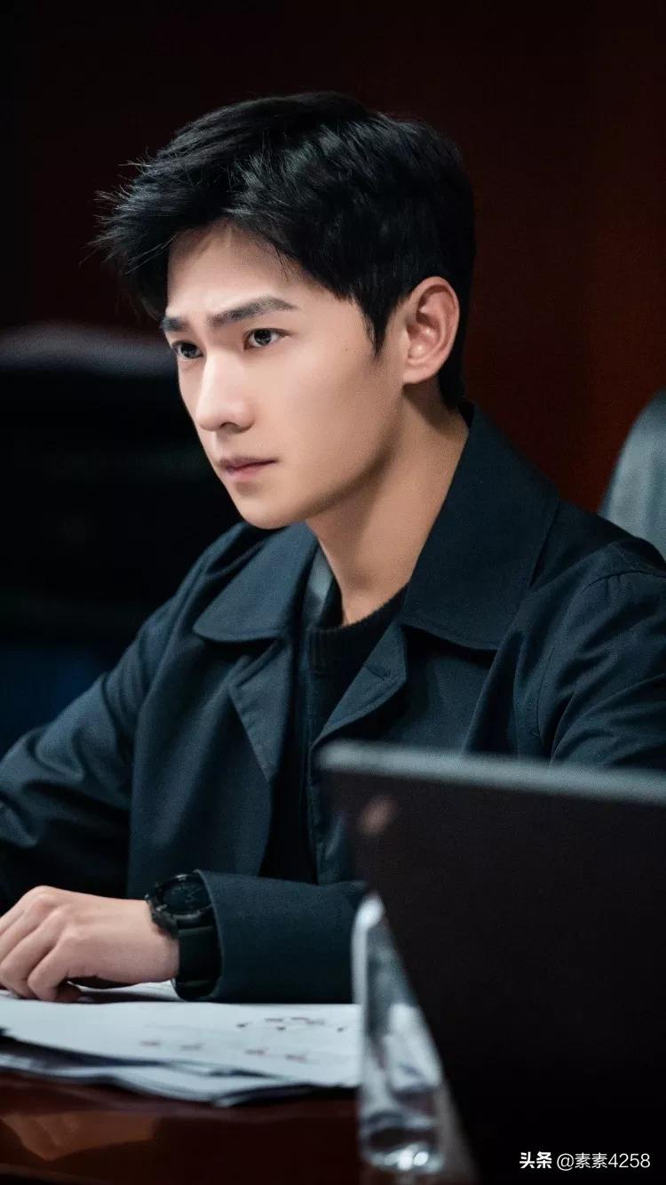 杨洋饰演于途《你是我的荣耀》