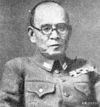 他是中国律师，为冈村宁次无罪辩护，晚年家破人亡无人照顾