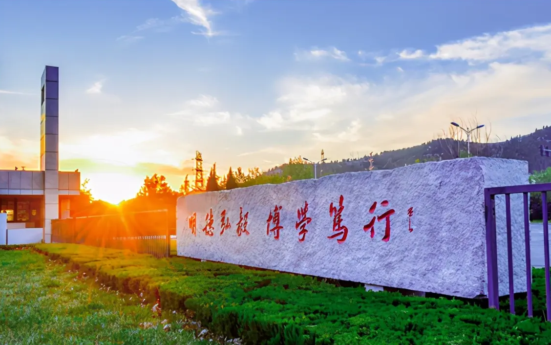 神奇：成人大专7年从高职升为公办普通本科高校，名字像民办