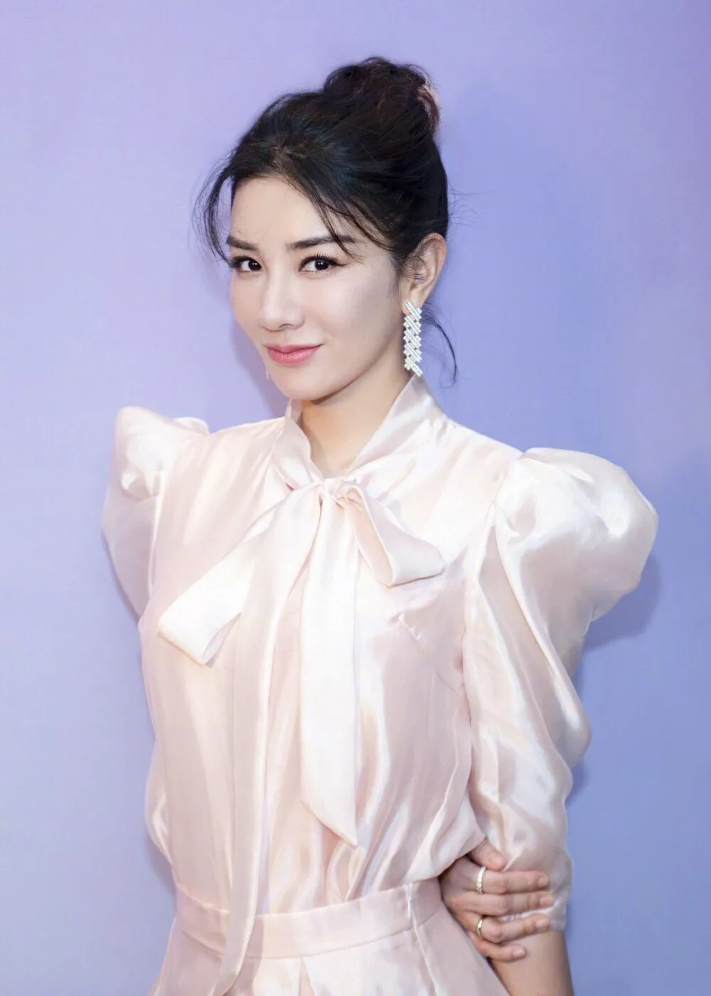 巅峰时刻的黄奕：清纯甜美，温婉大方，气质迷人