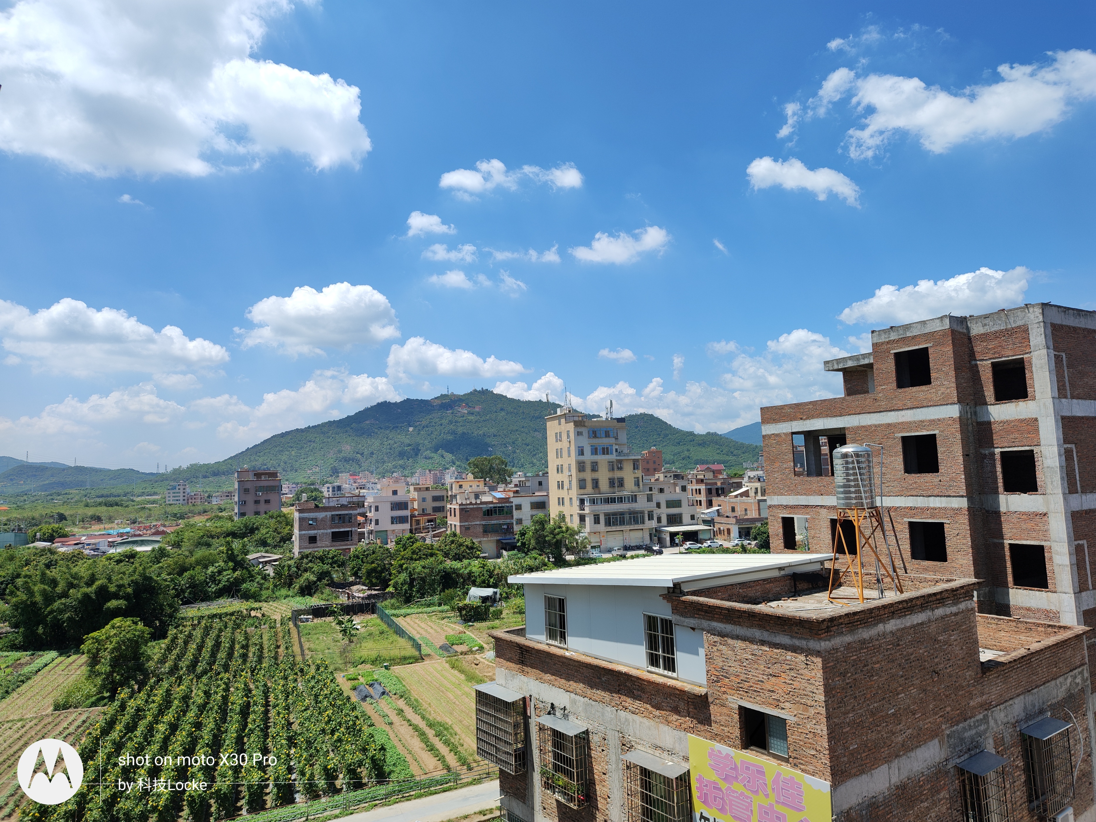 Motorola X30Pro体验，两亿像素真有那么强大？