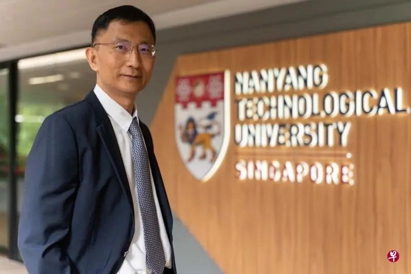 当代苏秦高华健：培养出20位海归博士，被美国纳入危险限制名单