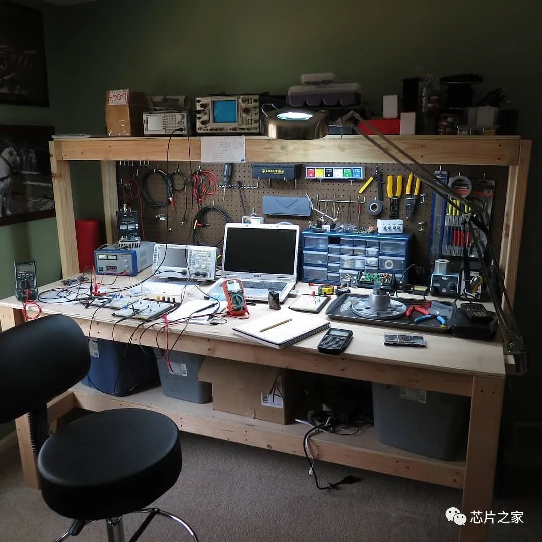 明明是同事，为何离职前要在可调电源上动手脚