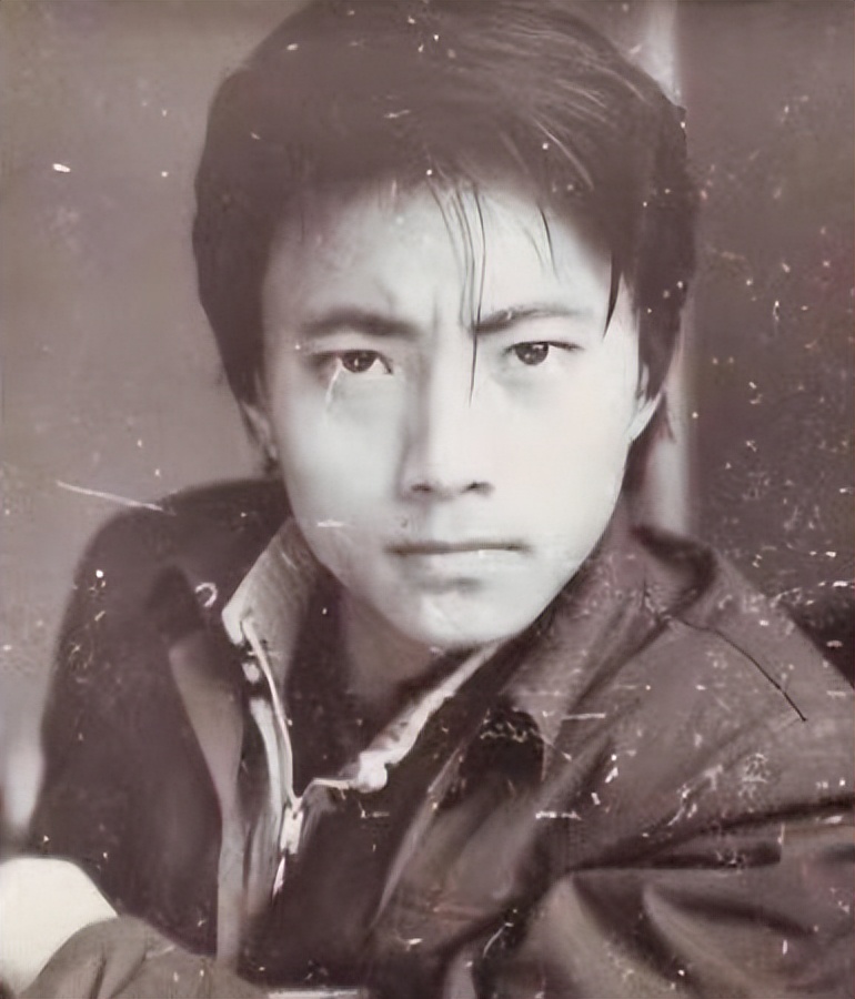 张涵予：44岁爆红后婚姻出现危机，今糟糠妻子成了他的“心病”