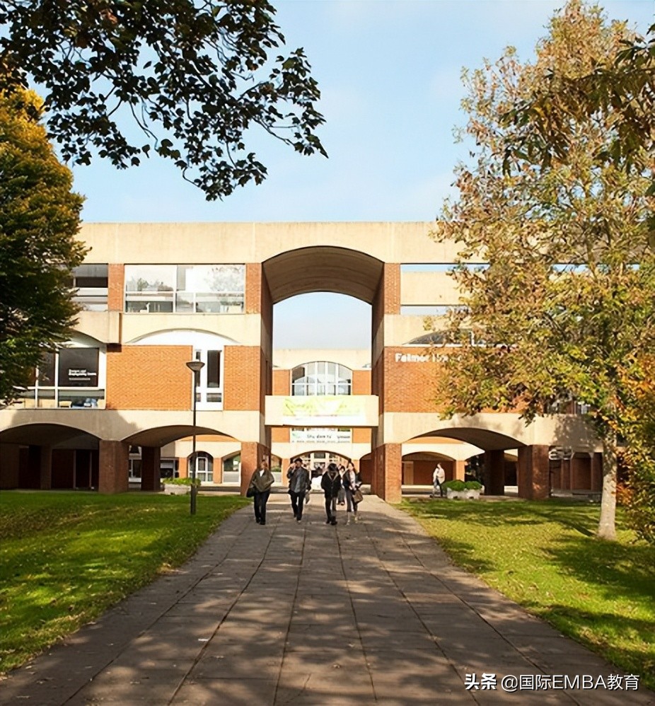 英国萨塞克斯大学，伦敦人的后花园