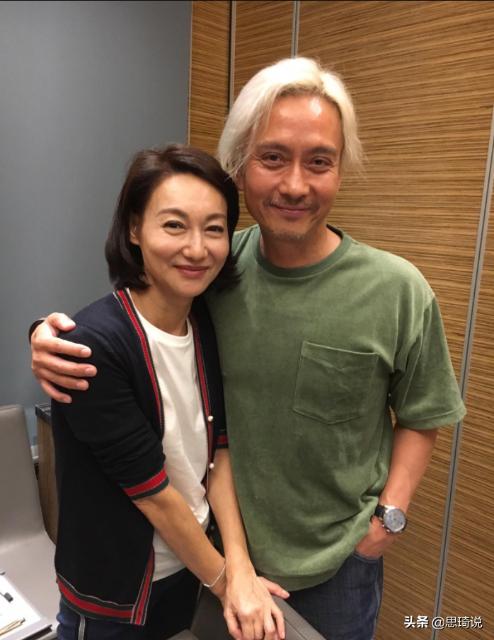 俞灏明的脸、谢霆锋的手、成龙全身是伤，辉煌背后是血泪