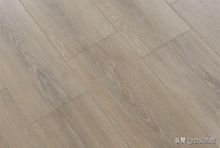 实木地板颜色挑选和搭配技巧：照着做不出错