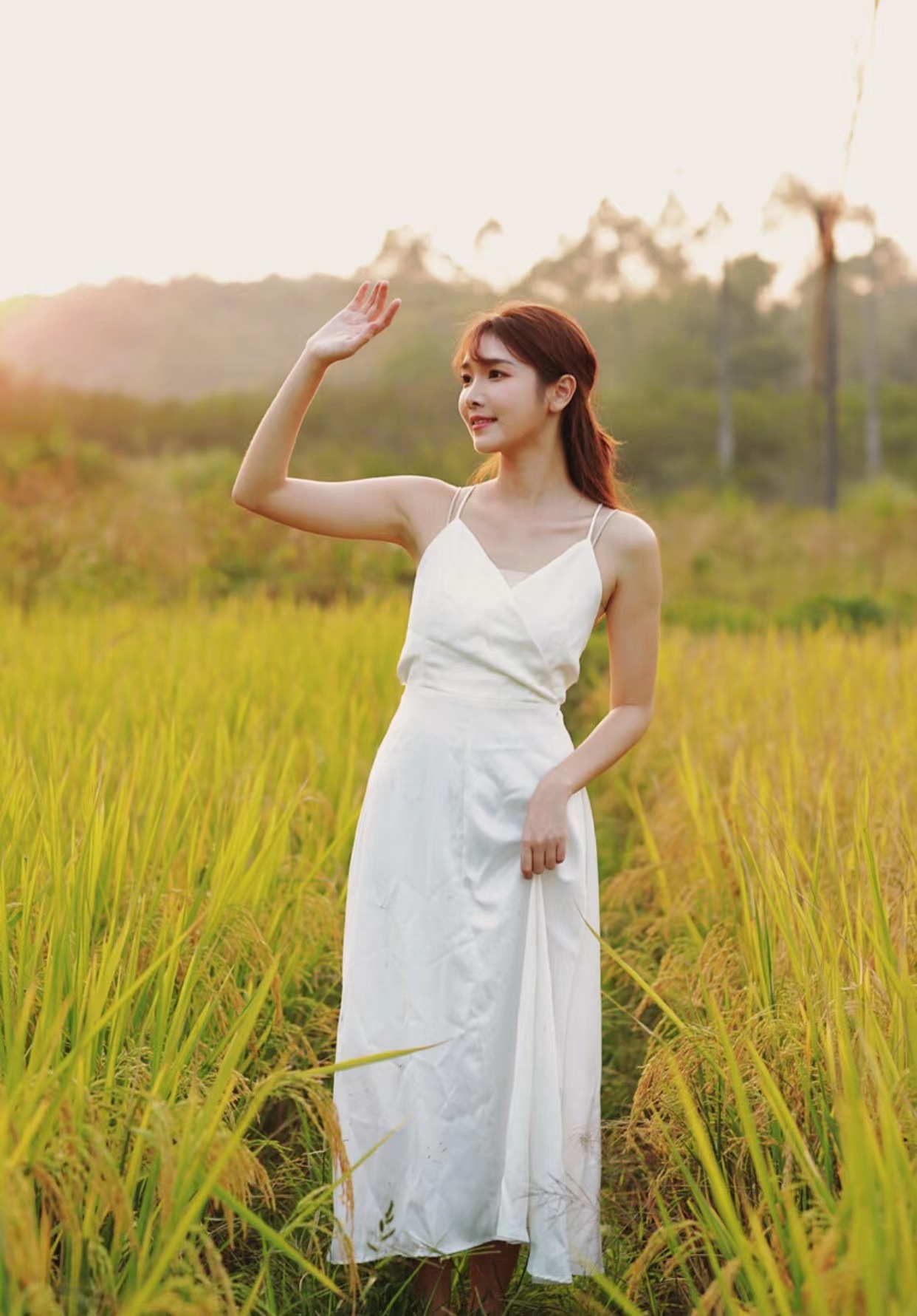 攝影技巧：學(xué)會戶外人像的7種核心拍法，你也能拍美美的風(fēng)光人像