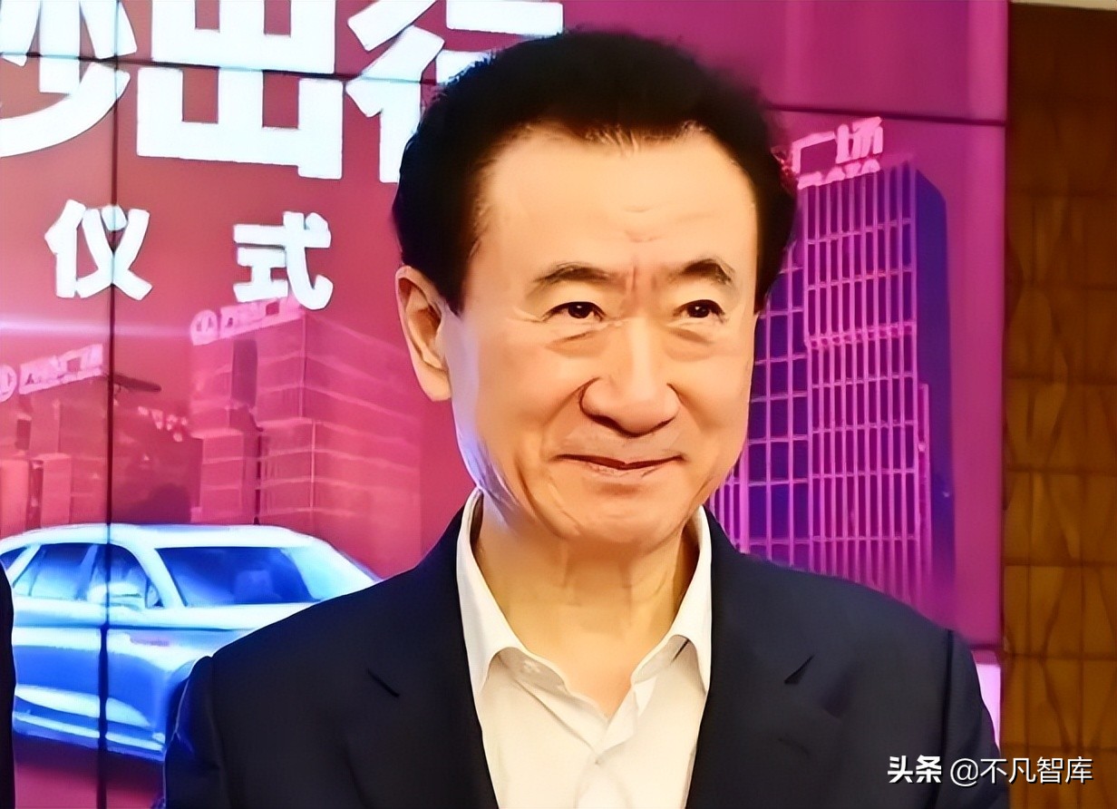 “逃离”房地产4年后，他成了行业最被羡慕的人，财富达1050亿