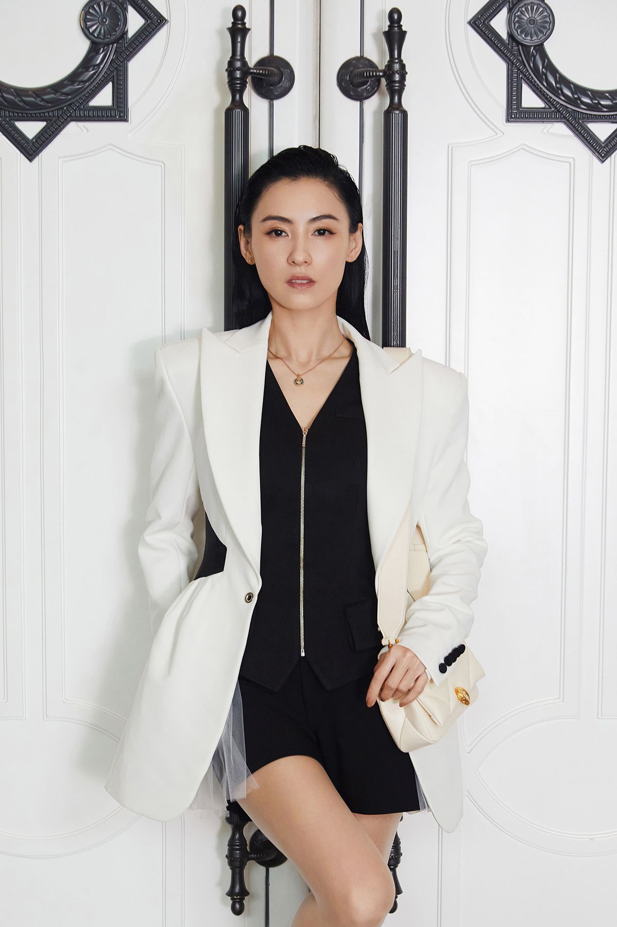 刚出名就耍大牌？顶撞狡辩、抠图轧戏、带头网暴，这些明星可真行