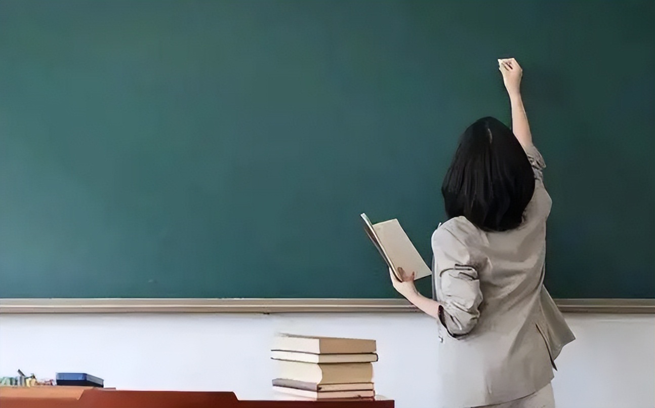 高考报志愿“有前途”的专业，就业形势也不差，家有考生可以看看