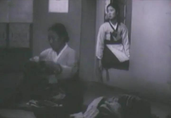 世界电影（0105）朝鲜电影《轧钢工人》（1972）剧照欣赏