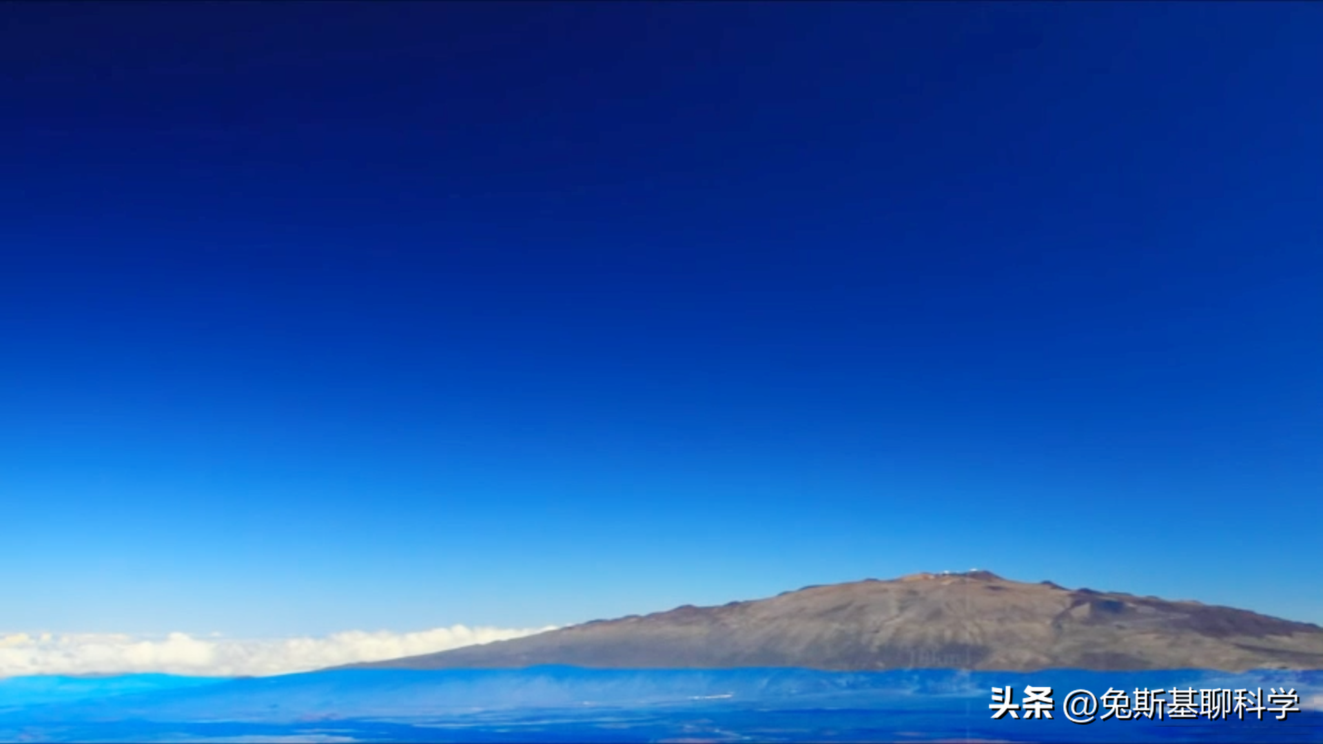 地球上有3座大山，每一座都是最高的，这是怎么一回事？