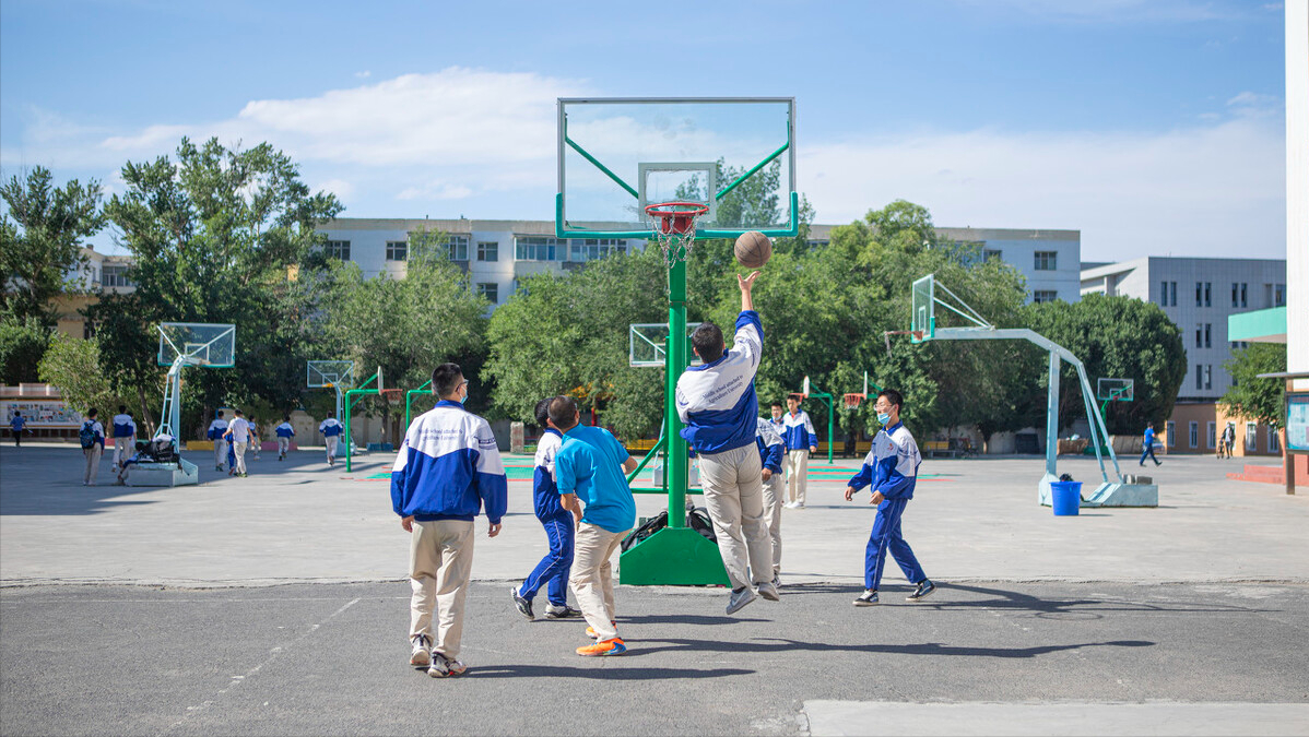 400分上下，能通过高三一年的努力考取一本学校吗？应该怎么做？