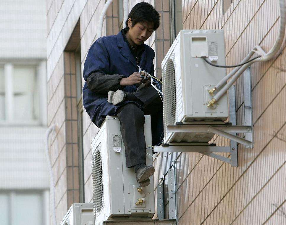 想在厨房里装空调？先过了这4个大坎再说！我已经上过一次当了