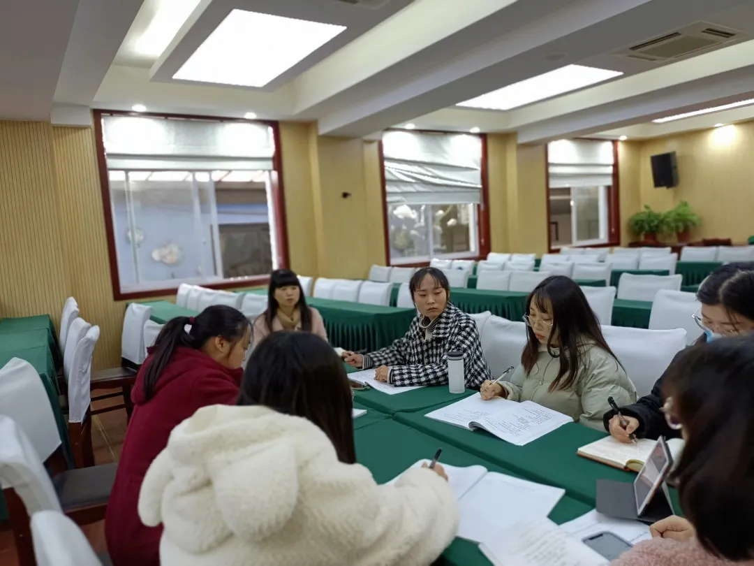 分享智慧 共促成长——白沙小学“班主任名师工作室”系列活动