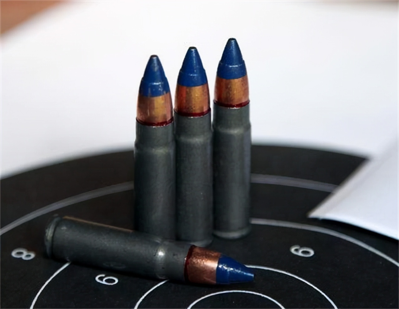 军工艺品子弹壳金属左轮手枪模型弹壳金属工艺品军旅纪念品批发-阿里巴巴