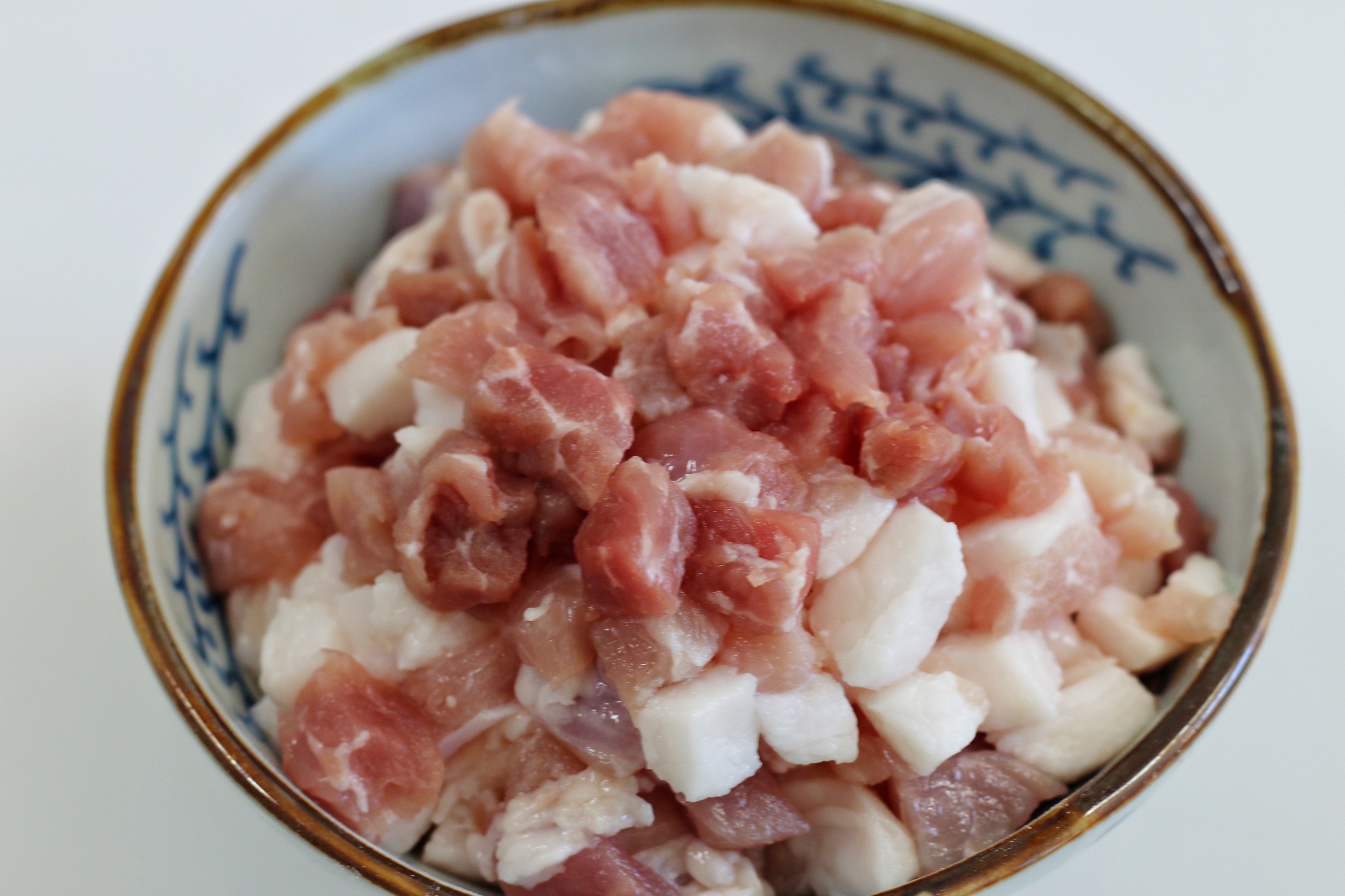 做酱肉包，我拿手，各种材料的精准比例给你，照着做就行
