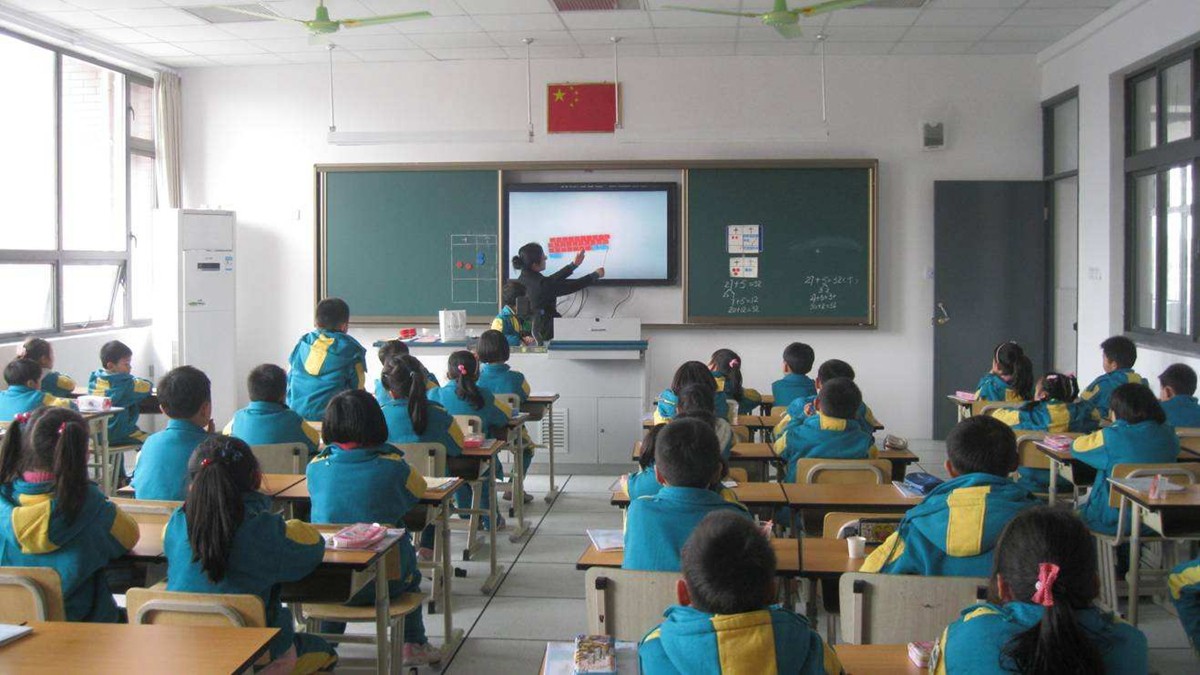 为什么那么多人都支持把英语“踢出”高考？三个理由还挺有说服力