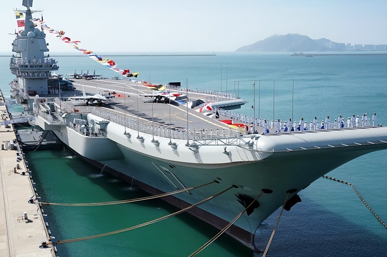 ����˫����ս�Ծ���������µĲ��Ƕ��絼�������ǡ���֪����