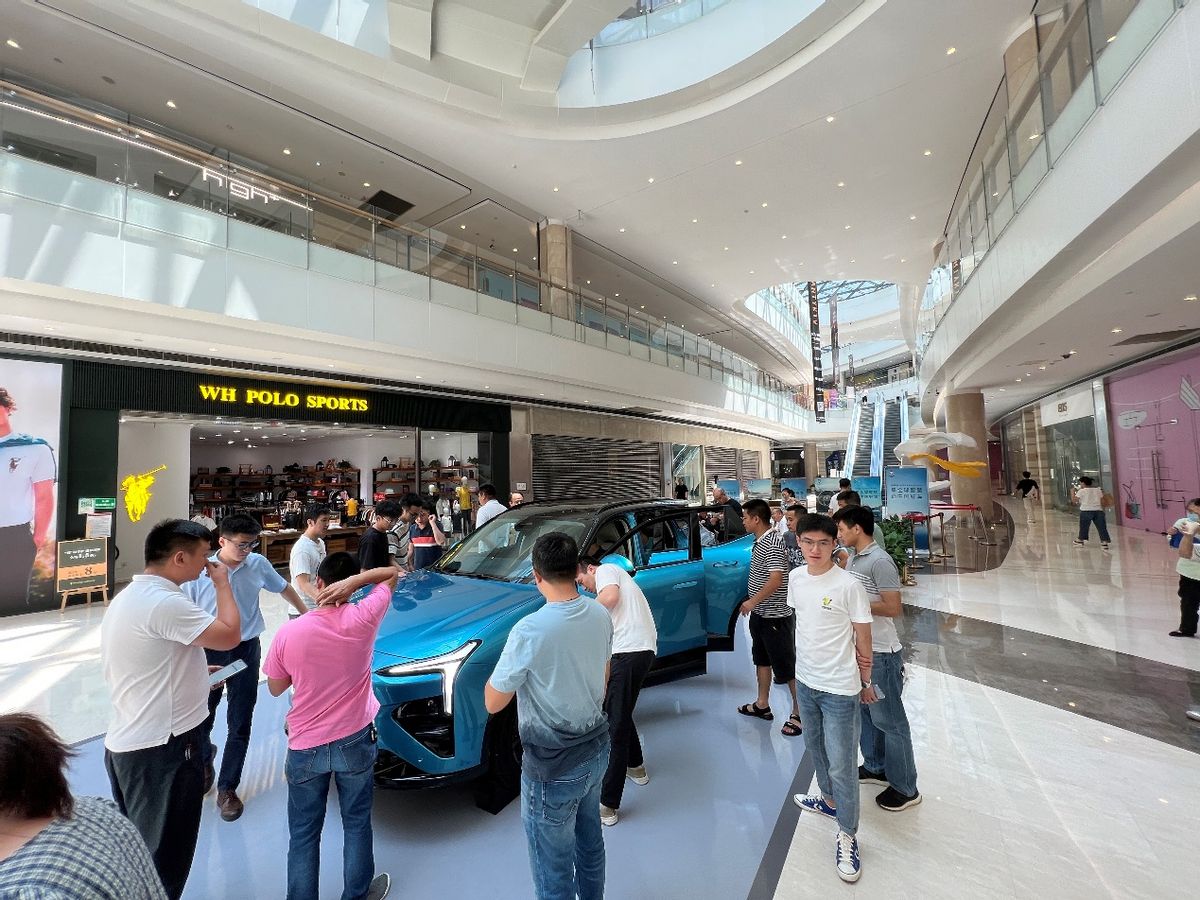 恒馳5重慶展車就位，本月底可進(jìn)行試駕