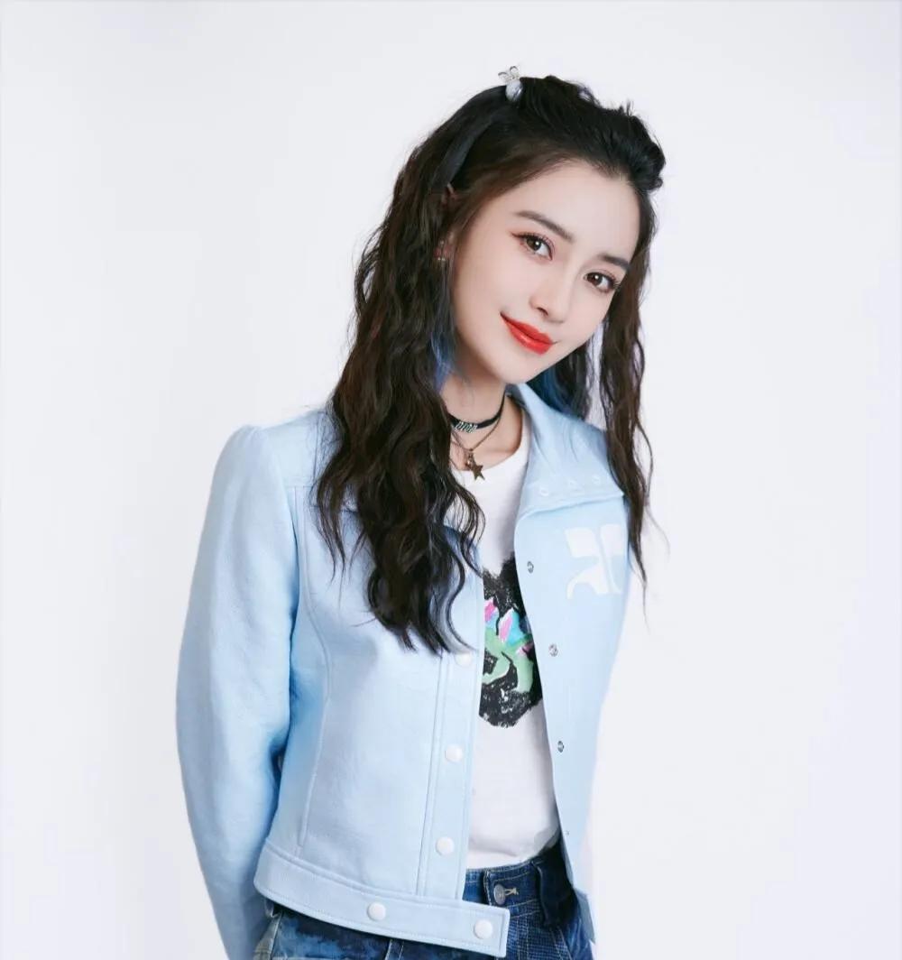 离婚后反而更受欢迎的六位女星，一个比一个有气质，你最喜欢谁？