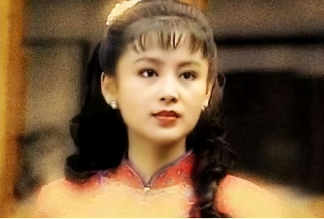 早期古装美女天花板，只服这9位，桃花眼，樱桃嘴，个个百里挑一