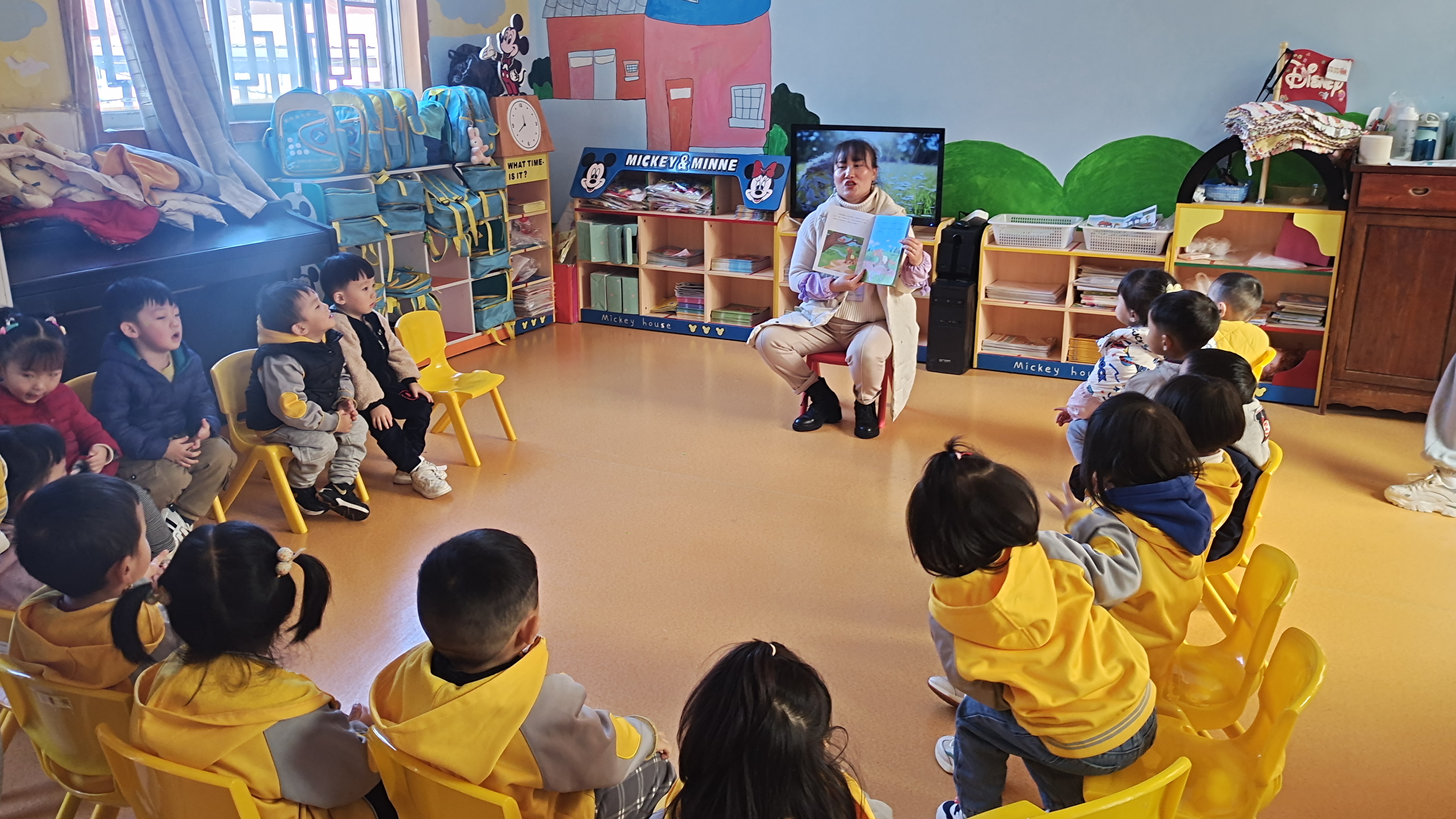 如何激发孩子的阅读兴趣 昆明双语幼儿园 昆明睿思幼儿园