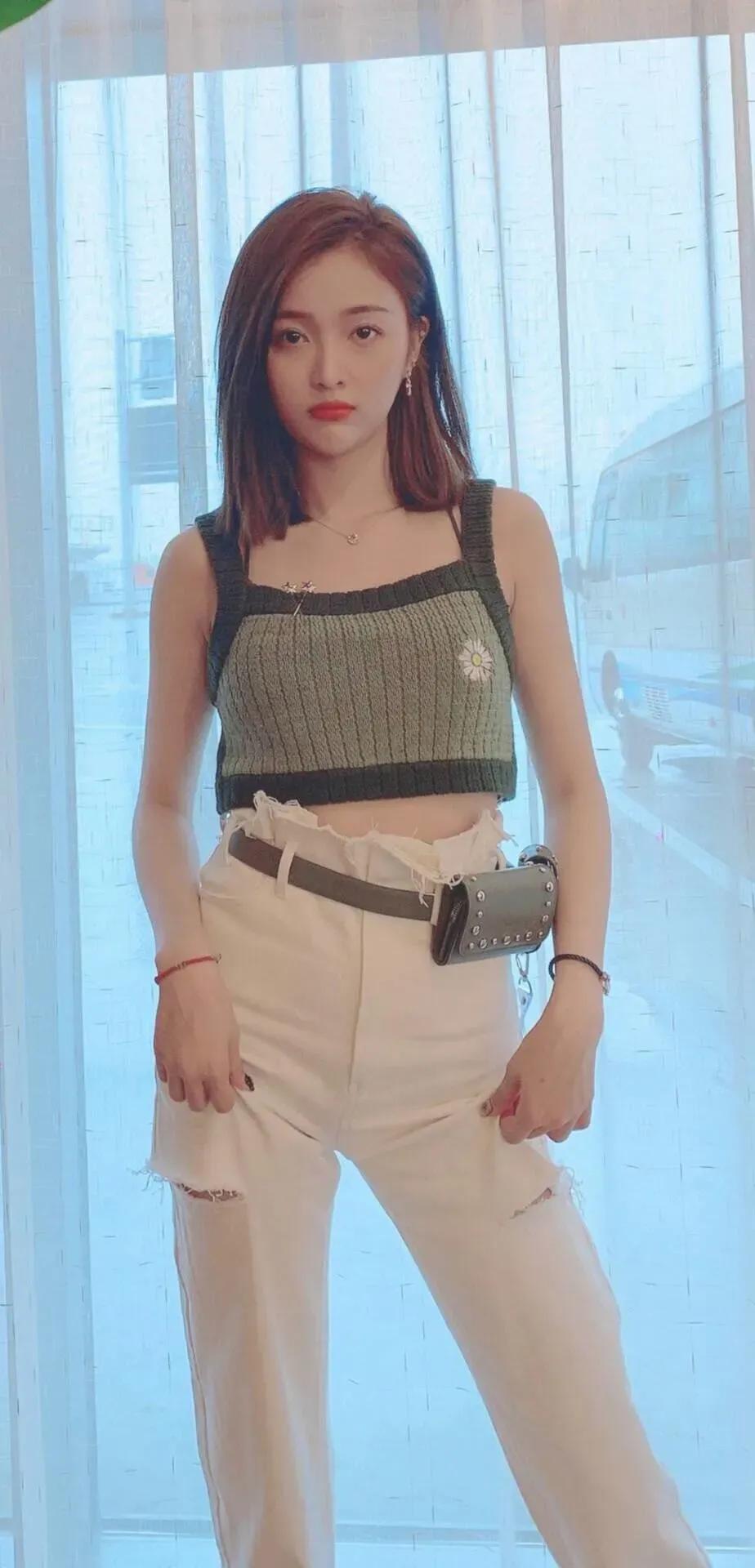 吴宣仪高清壁纸